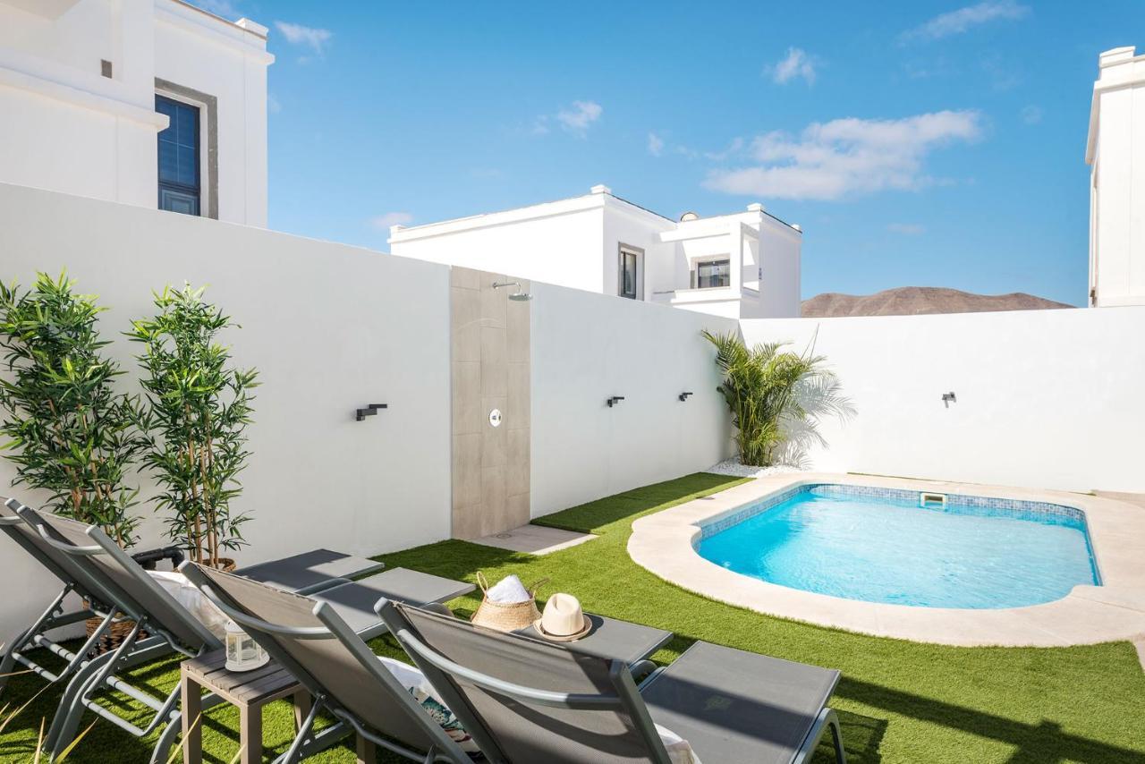 Villa Palmera Jacuzzi 야이자 외부 사진