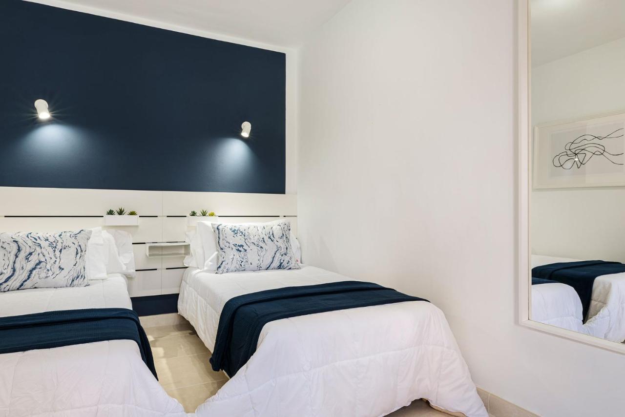 Villa Palmera Jacuzzi 야이자 외부 사진